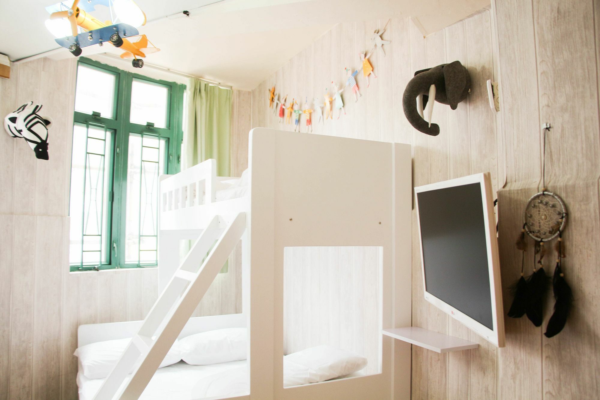 Cozy Inn Jordan Station Hong Kong Exterior photo